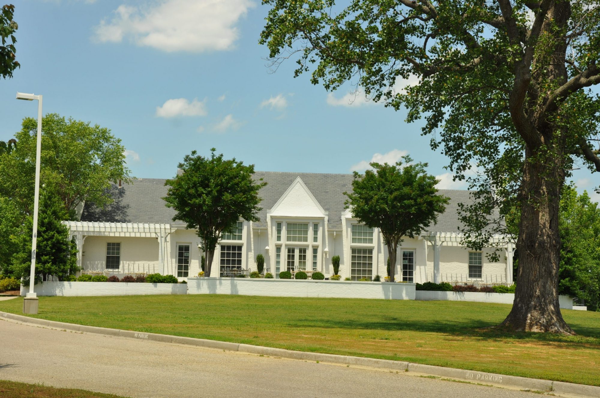 Confederate Hills Recreation Center exterior