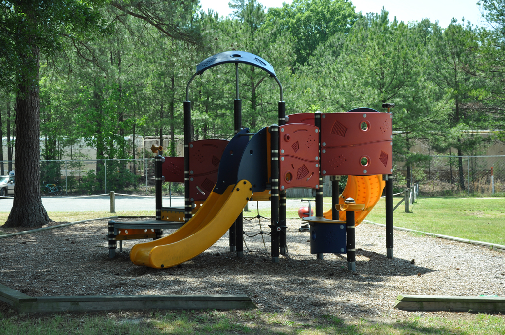 Hunton Playground 1